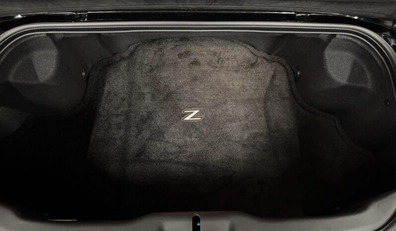 
								2007 Nissan 350Z Touring Roadster full									