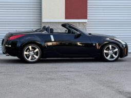 
										2007 Nissan 350Z Touring Roadster full									