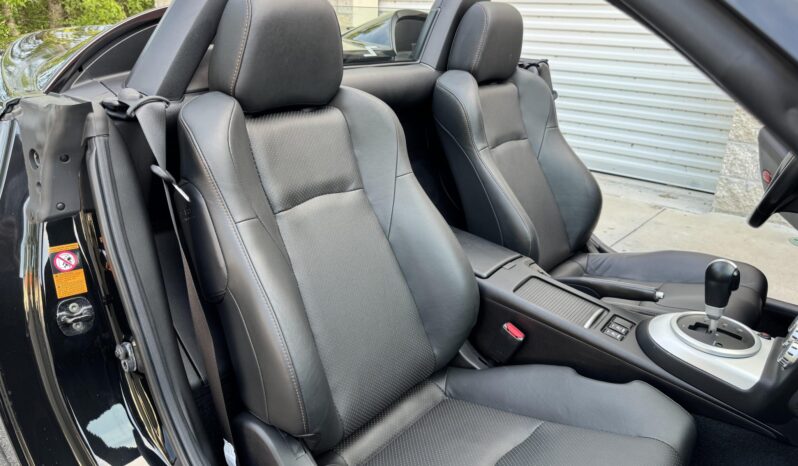 
								2007 Nissan 350Z Touring Roadster full									