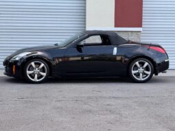 
										2007 Nissan 350Z Touring Roadster full									