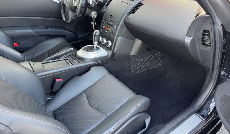 
								2007 Nissan 350Z Touring Roadster full									