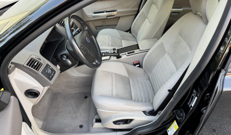 
								2009 Volvo V50 2.4i full									