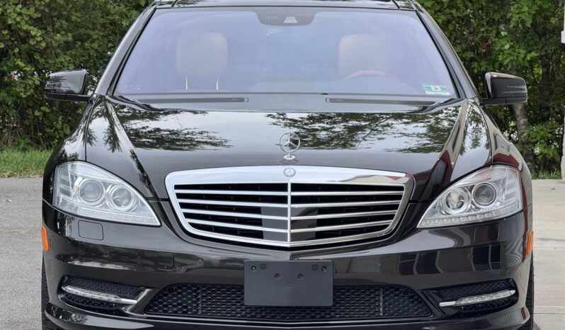 
								2012 Mercedes-Benz S550 4MATIC full									
