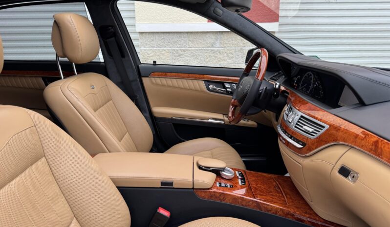 
								2012 Mercedes-Benz S550 4MATIC full									