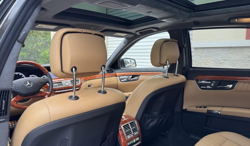 
								2012 Mercedes-Benz S550 4MATIC full									