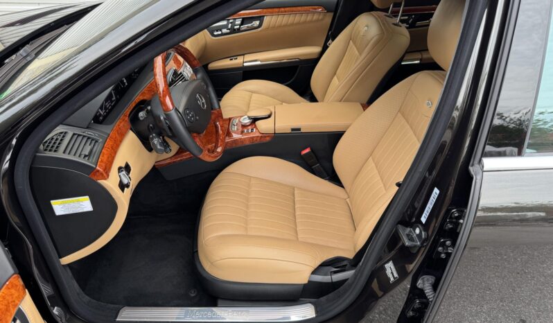 
								2012 Mercedes-Benz S550 4MATIC full									