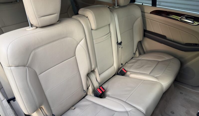
								2015 Mercedes-Benz GL450 4MATIC full									