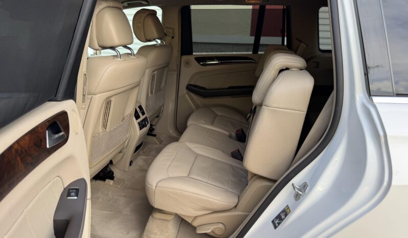 
								2015 Mercedes-Benz GL450 4MATIC full									