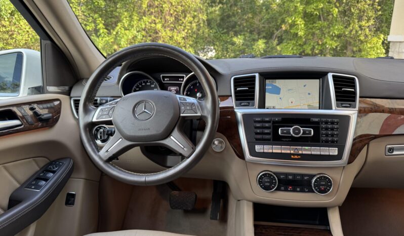 
								2015 Mercedes-Benz GL450 4MATIC full									