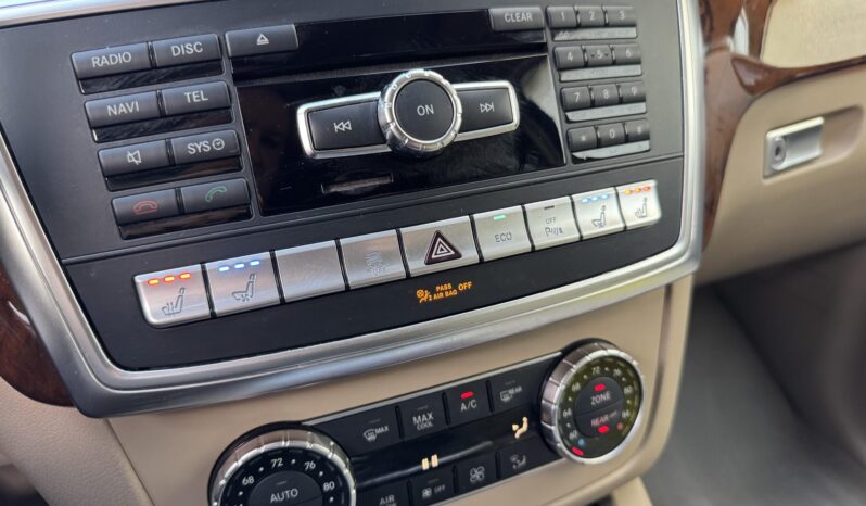 
								2015 Mercedes-Benz GL450 4MATIC full									