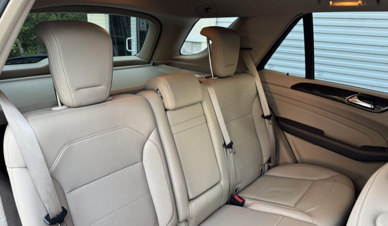 
								2015 Mercedes-Benz ML350 4MATIC full									
