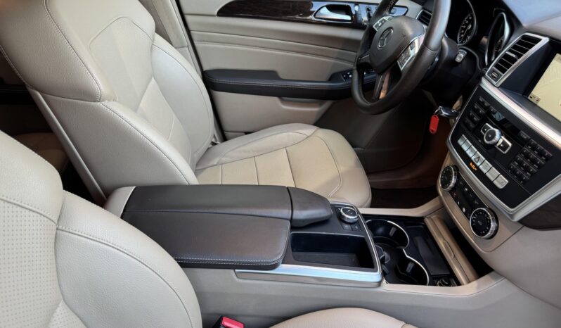 
								2015 Mercedes-Benz ML350 4MATIC full									