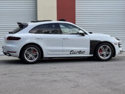
										2015 Porsche Macan Turbo full									