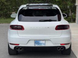 
										2015 Porsche Macan Turbo full									
