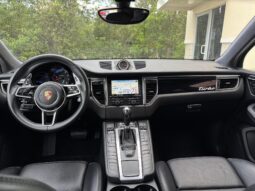 
										2015 Porsche Macan Turbo full									